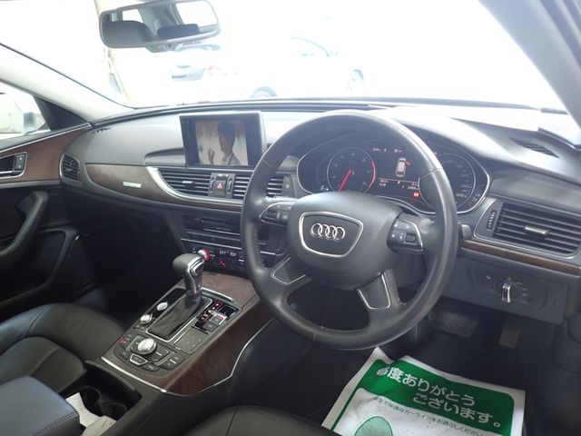 AUDI A6 AVANT