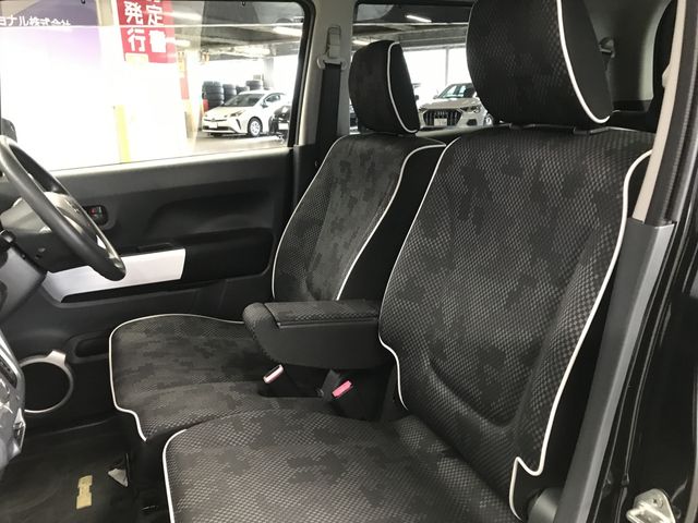HUSTLER 4WD