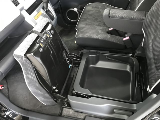 HUSTLER 4WD