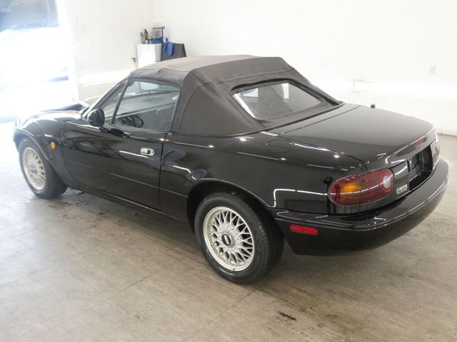 EUNOS Roadstar