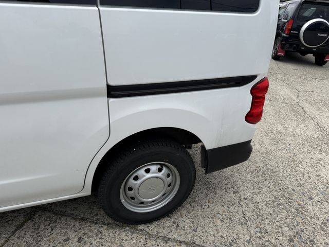 NV200 VANETTE van 4WD