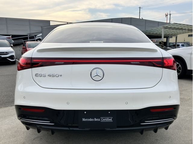 MERCEDES BENZ EQS
