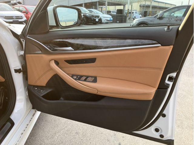 BMW 5series sedan