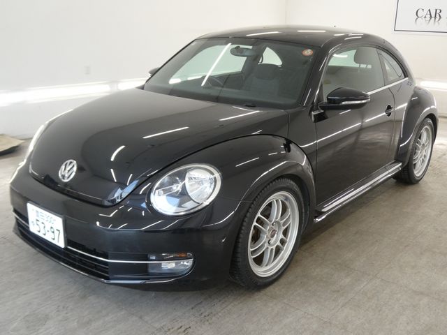 VOLKSWAGEN The BEETLE