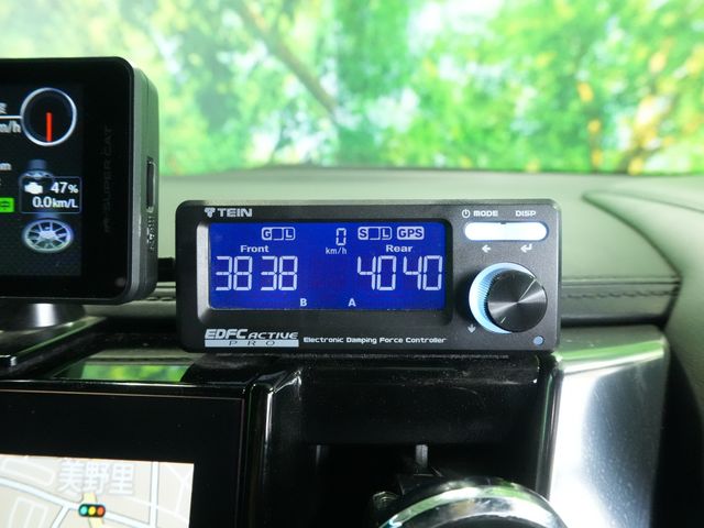 ALPHARD hybrid 4WD