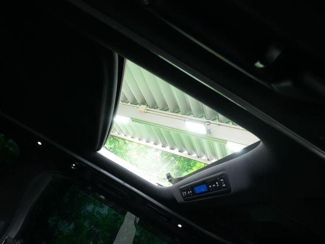 ALPHARD hybrid 4WD