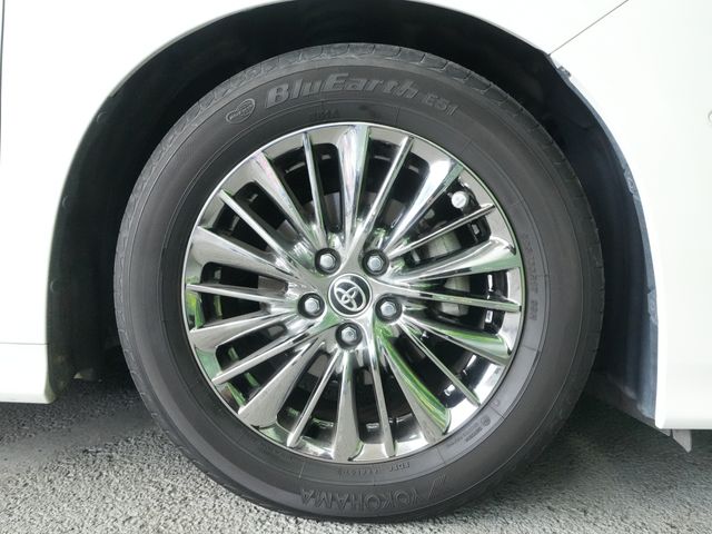 ALPHARD hybrid 4WD