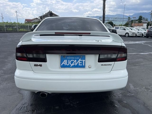 LEGACY B4