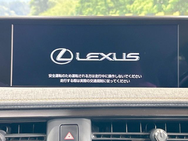 LEXUS UX200