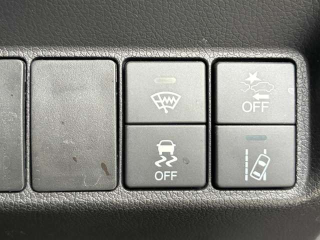 SHUTTLE HYBRID 4WD
