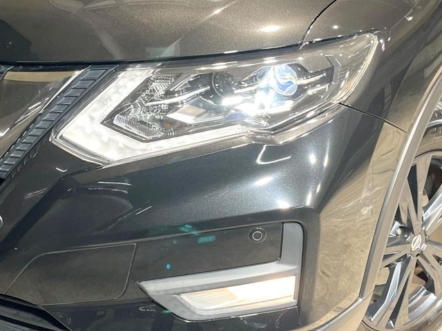X-TRAIL 2WD