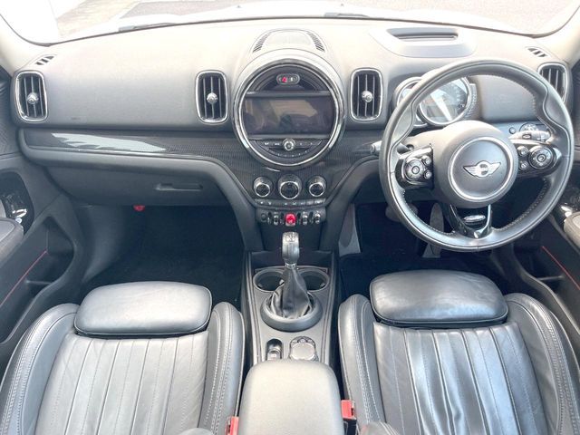 BMW MINI COOPER D CROSSOVER