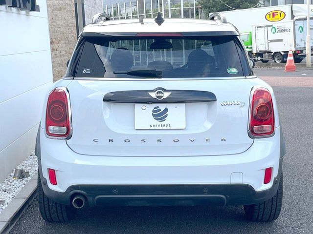 BMW MINI COOPER D CROSSOVER