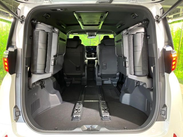 ALPHARD hybrid