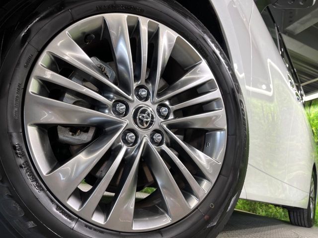 ALPHARD hybrid