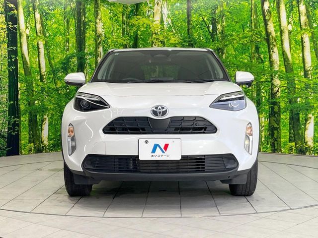 YARIS CROSS
