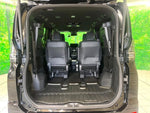 VOXY HYBRID