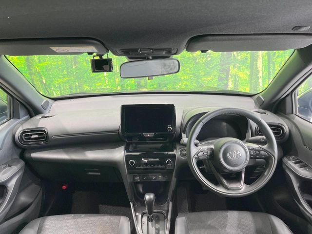 YARIS CROSS HYBRID