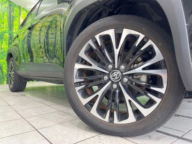 YARIS CROSS HYBRID