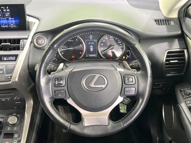 LEXUS NX200t
