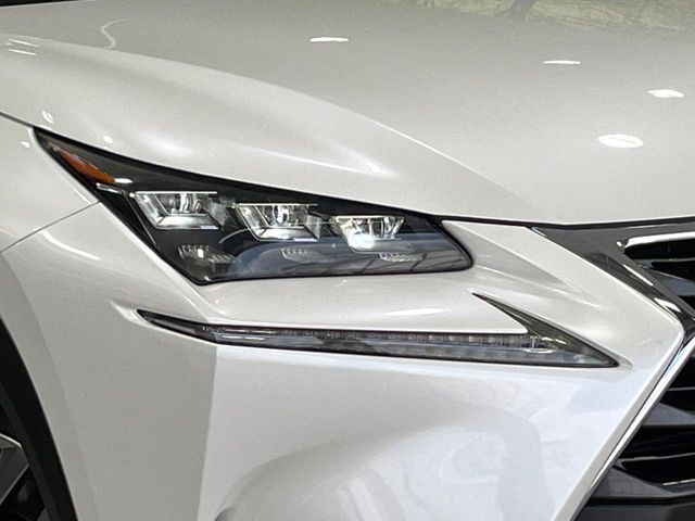 LEXUS NX200t