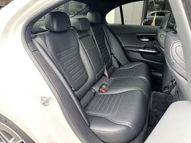 MERCEDES BENZ C class sedan