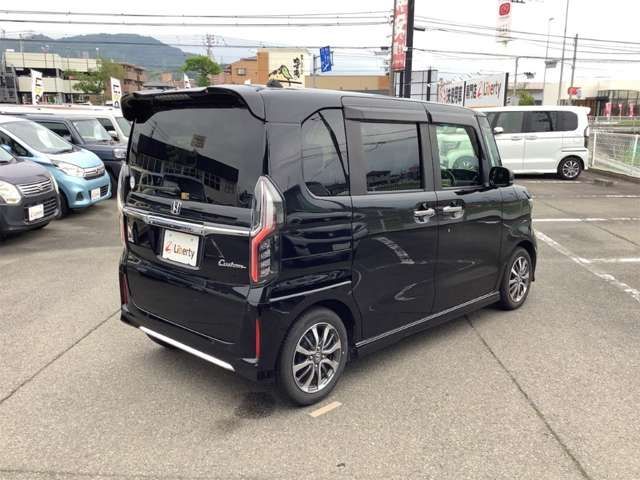 N BOX CUSTOM