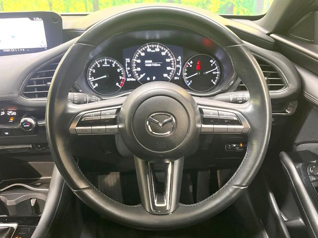 MAZDA3 FASTBACK