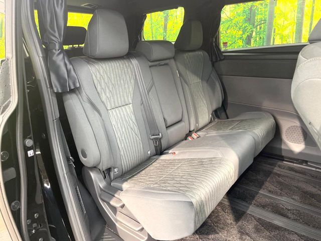 ALPHARD hybrid
