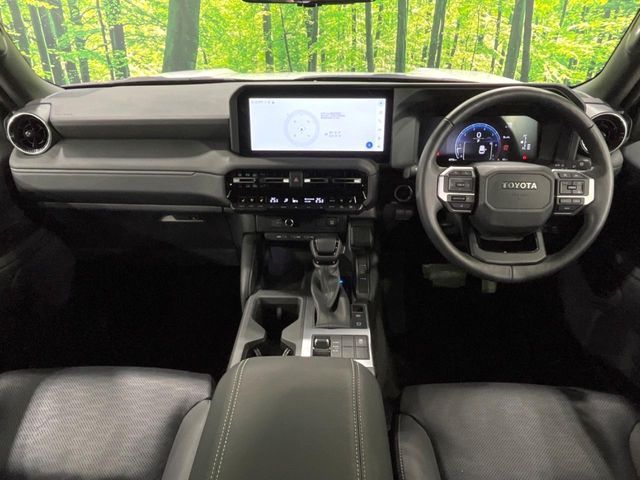 LANDCRUISER 250