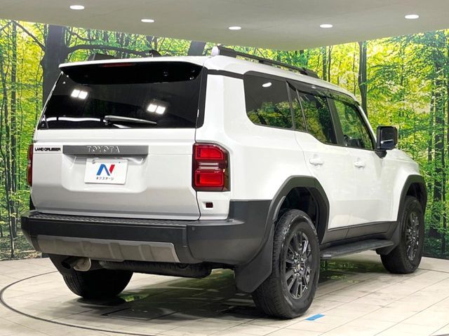 LANDCRUISER 250