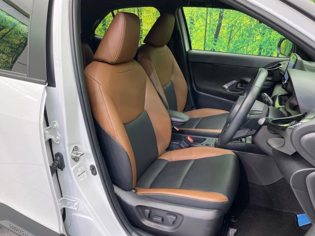 YARIS CROSS HYBRID