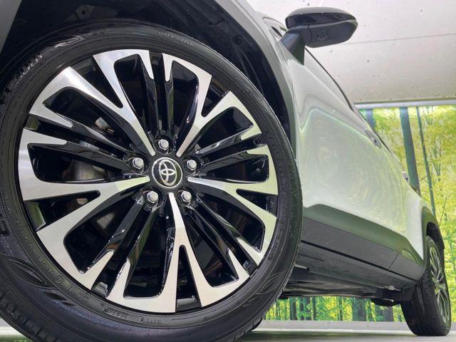 YARIS CROSS HYBRID