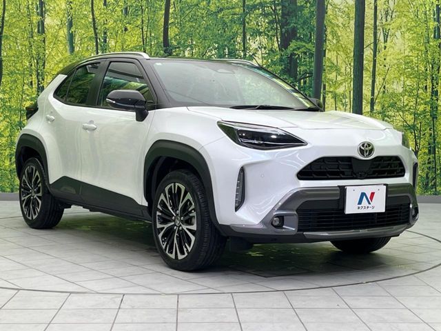 YARIS CROSS HYBRID