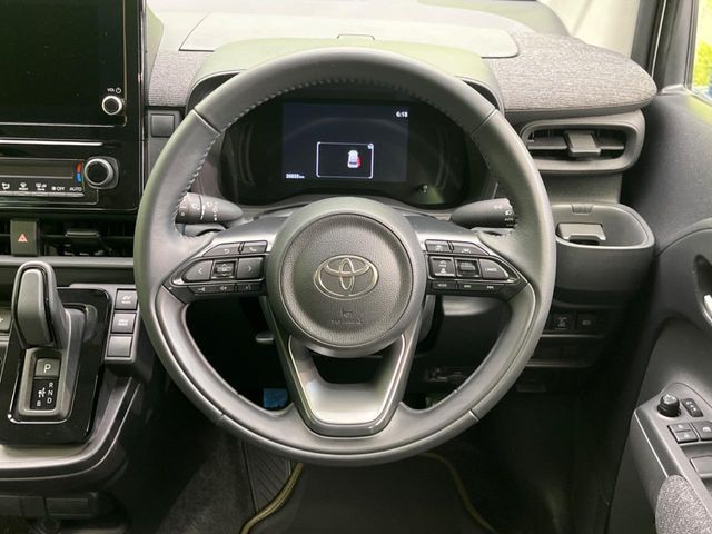 SIENTA HYBRID