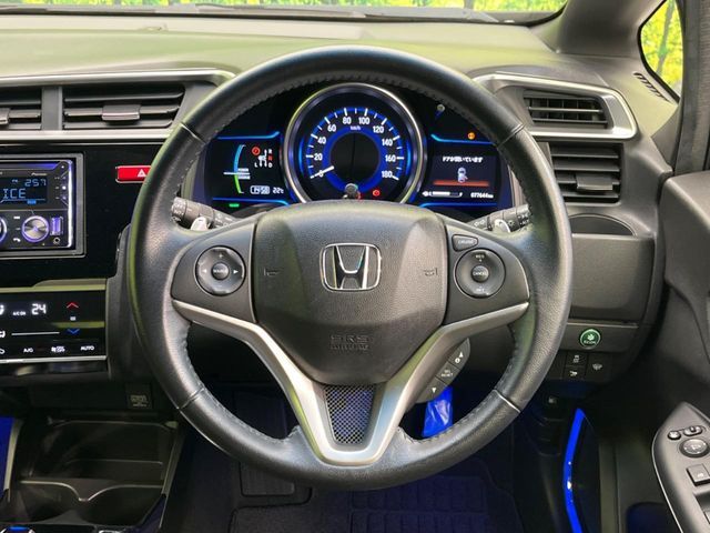FIT HYBRID