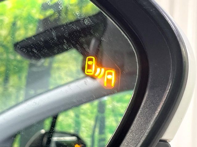PRIUS 4WD