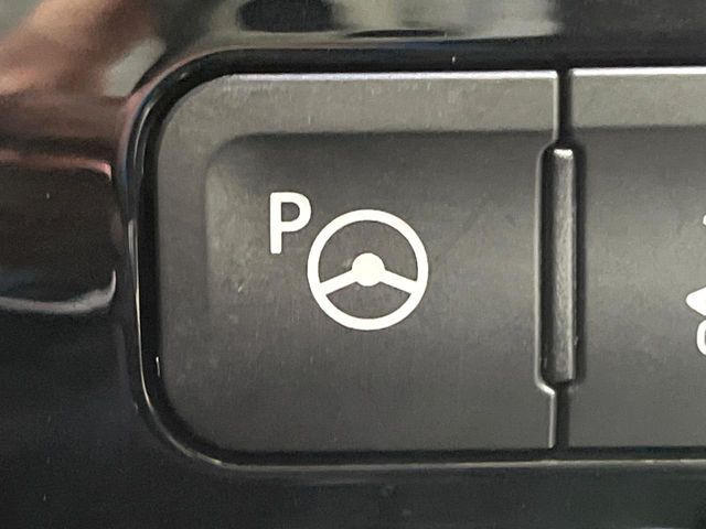 PRIUS 4WD