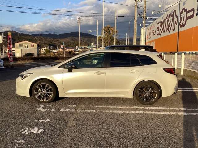 COROLLA TOURING HYBRID