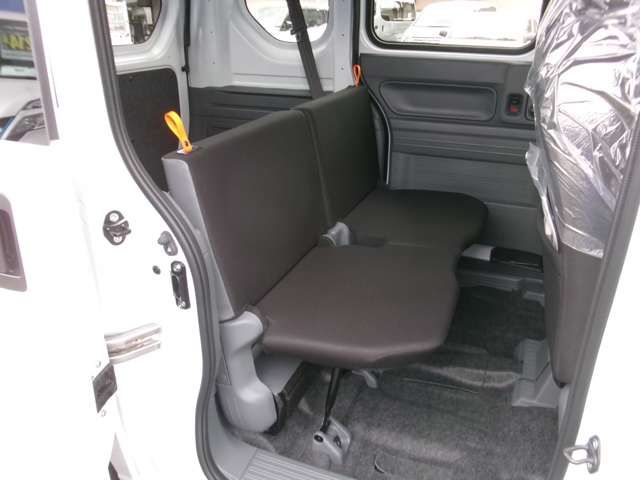 N-VAN