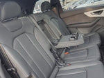 AUDI  Q7