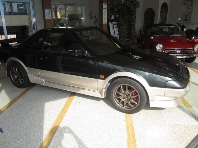 MR2