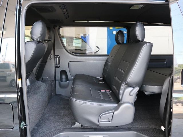 HIACE van 2WD
