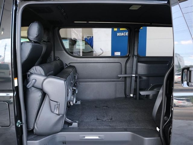 HIACE van 2WD