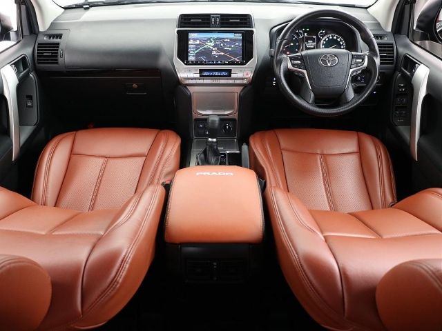 LANDCRUISER PRADO