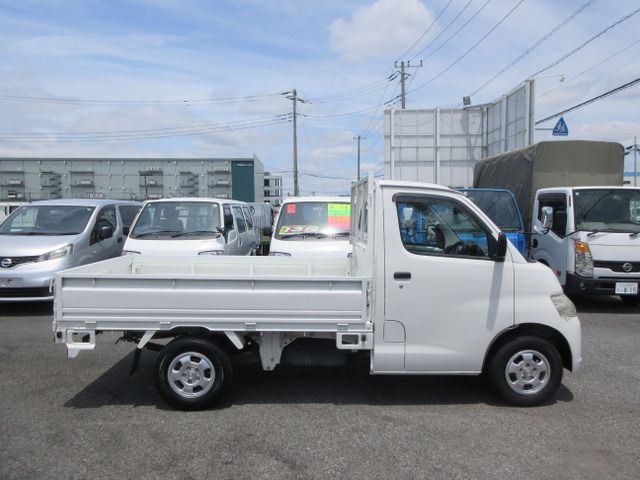 LITEACE truck 2WD