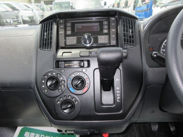 LITEACE truck 2WD