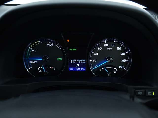 CROWN MAJESTA HYBRID 4WD