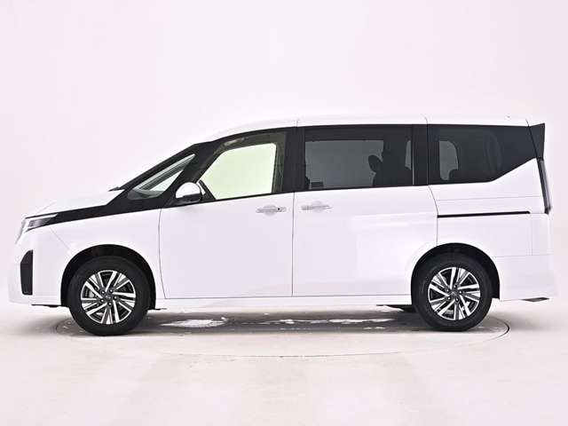 SERENA  WG 4WD
