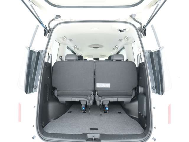 SERENA  WG 4WD